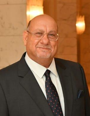 Dr. Enzo Zappaterra